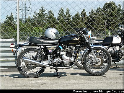 coupes_moto_legende_2010_0093.JPG