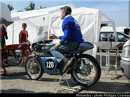 coupes_moto_legende_2010_0103.JPG