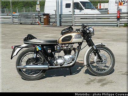 coupes_moto_legende_2010_0115.JPG