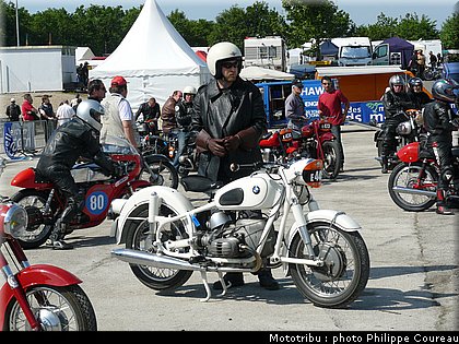 coupes_moto_legende_2010_0128.JPG