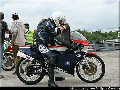 coupes_moto_legende_2010_0180.JPG