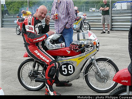 coupes_moto_legende_2010_0187.JPG