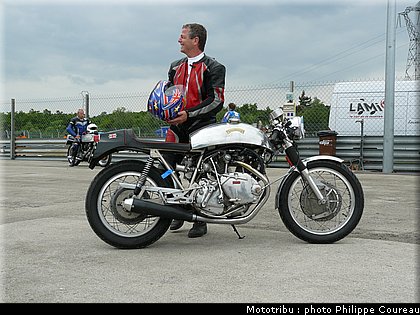 coupes_moto_legende_2010_0272.JPG