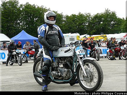 coupes_moto_legende_2010_0286.JPG