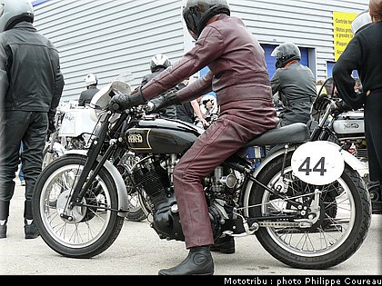 coupes_moto_legende_2010_0310.JPG