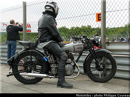 coupes_moto_legende_2010_0332.JPG