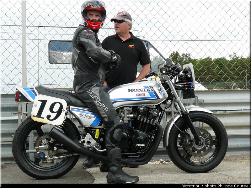 coupes_moto_legende_2011_0087
