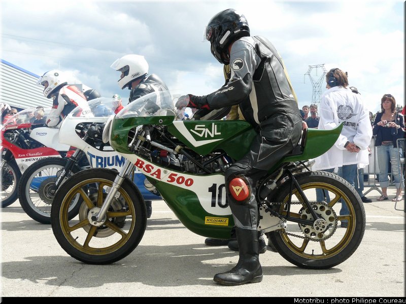 coupes_moto_legende_2011_0104