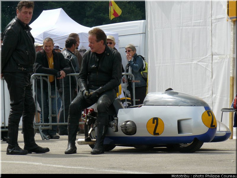 coupes_moto_legende_2011_0130