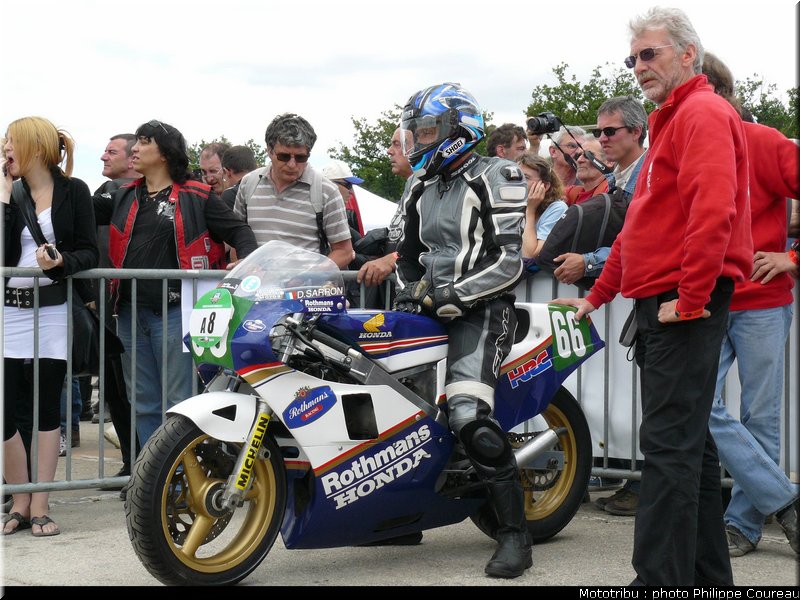 coupes_moto_legende_2011_0223