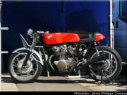 coupes_moto_legende_2011_0002.jpg