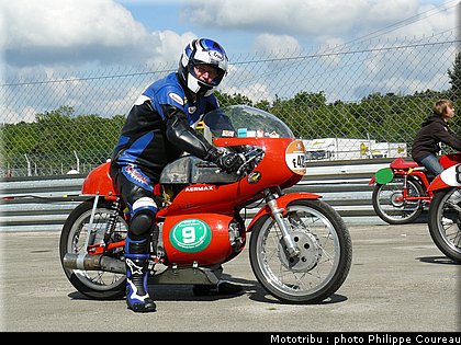 coupes_moto_legende_2011_0028.jpg