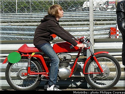 coupes_moto_legende_2011_0029.jpg