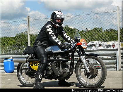 coupes_moto_legende_2011_0035.jpg