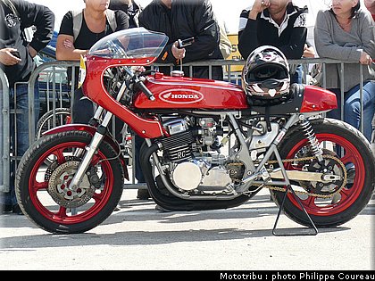 coupes_moto_legende_2011_0055.jpg