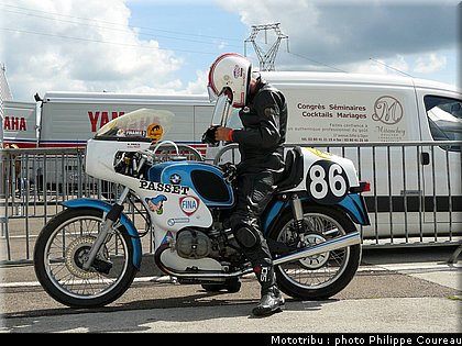 coupes_moto_legende_2011_0059.jpg