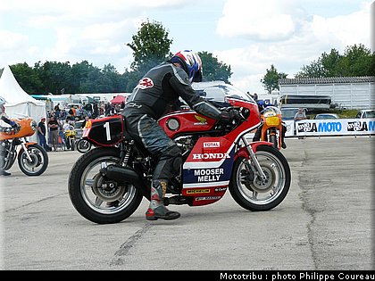 coupes_moto_legende_2011_0065.jpg