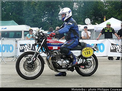 coupes_moto_legende_2011_0071.jpg