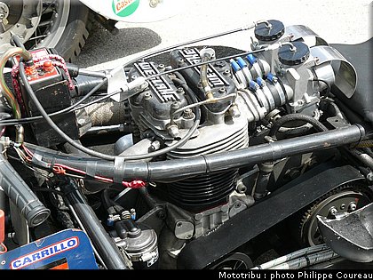 coupes_moto_legende_2011_0134.jpg