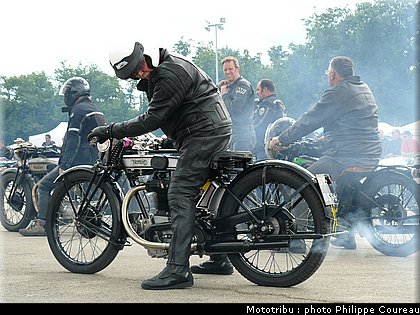 coupes_moto_legende_2011_0147.jpg