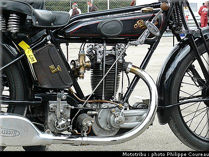 coupes_moto_legende_2011_0159.jpg