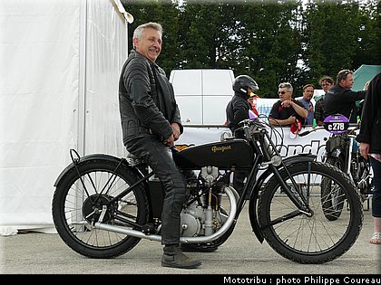 coupes_moto_legende_2011_0164.jpg