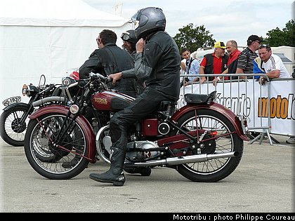 coupes_moto_legende_2011_0296.jpg