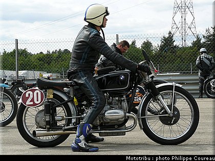 coupes_moto_legende_2011_0299.jpg