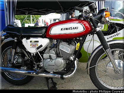 coupes_moto_legende_2011_0308.jpg