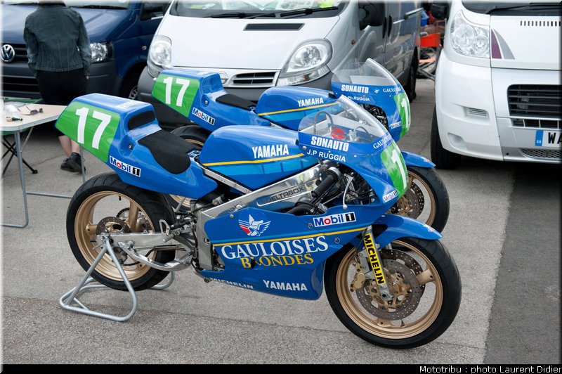 coupes_moto_legende_2011_paddock_0013