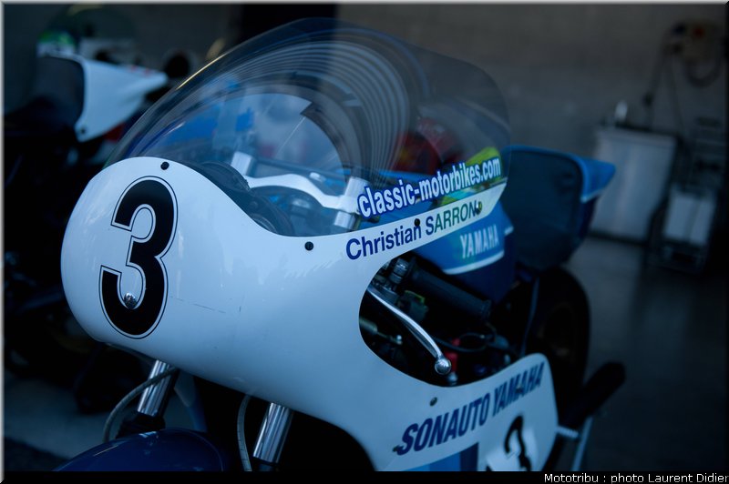 coupes_moto_legende_2011_paddock_0048