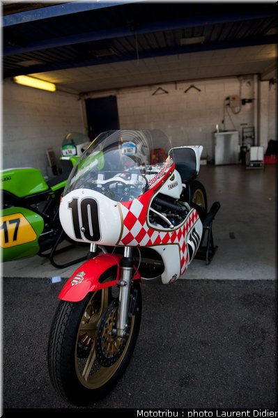 coupes_moto_legende_2011_paddock_0051