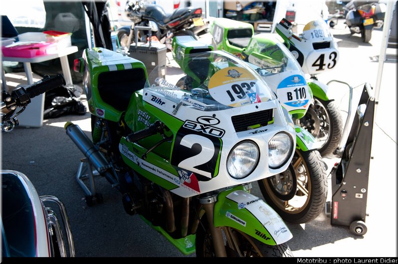 coupes_moto_legende_2011_paddock_0080