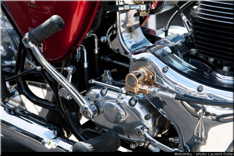coupes_moto_legende_2011_paddock_0095