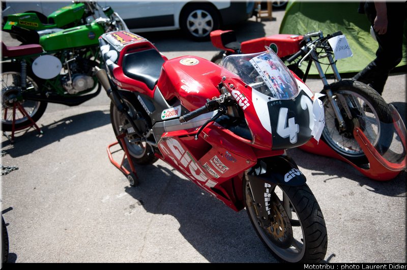 coupes_moto_legende_2011_paddock_0110