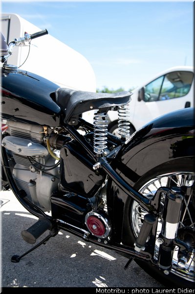 coupes_moto_legende_2011_paddock_0125