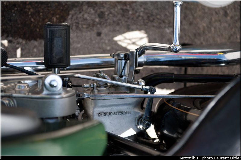 coupes_moto_legende_2011_paddock_0130