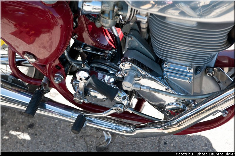 coupes_moto_legende_2011_paddock_0138