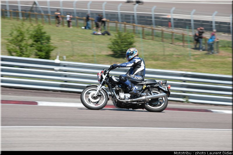 coupes_moto_legende_2011_piste_0126