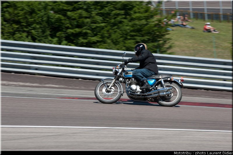 coupes_moto_legende_2011_piste_0137