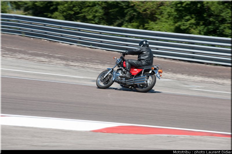 coupes_moto_legende_2011_piste_0143