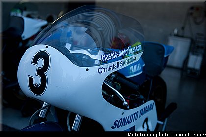 coupes_moto_legende_2011_paddock_0048.jpg