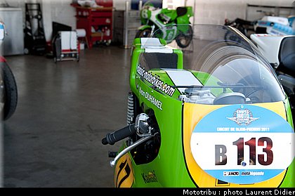 coupes_moto_legende_2011_paddock_0057.jpg
