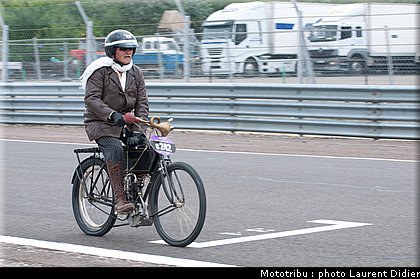 coupes_moto_legende_2011_piste_0013.jpg