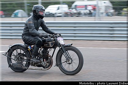 coupes_moto_legende_2011_piste_0018.jpg
