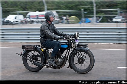 coupes_moto_legende_2011_piste_0042.jpg