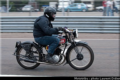 coupes_moto_legende_2011_piste_0046.jpg