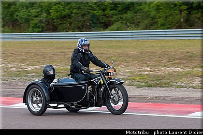 coupes_moto_legende_2011_piste_0054.jpg