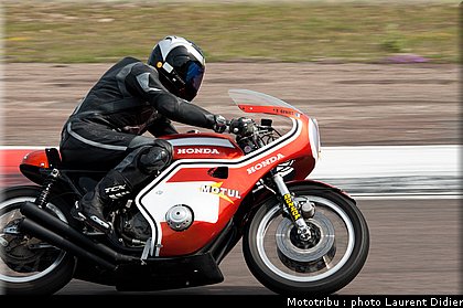 coupes_moto_legende_2011_piste_0056.jpg