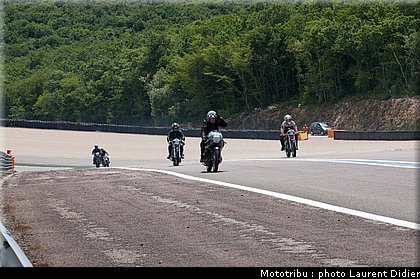 coupes_moto_legende_2011_piste_0078.jpg